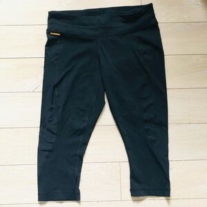 Lole Black Capris Mesh Panel Leggings Size L